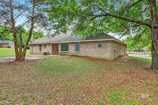 11541 Maple Court, Daphne, AL 36526