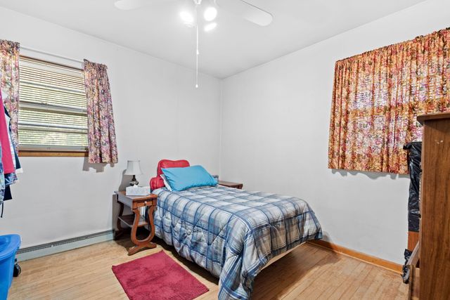 3932 E 14th Avenue, Gary, IN 46403