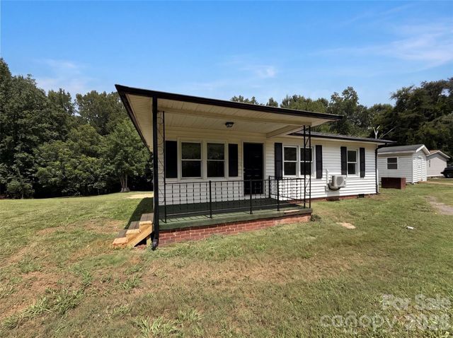 704 Morningside Drive, Mount Holly, NC 28120