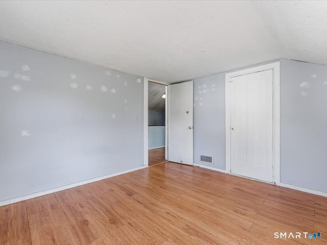 16 Grandview Terrace, Portland, CT 06480