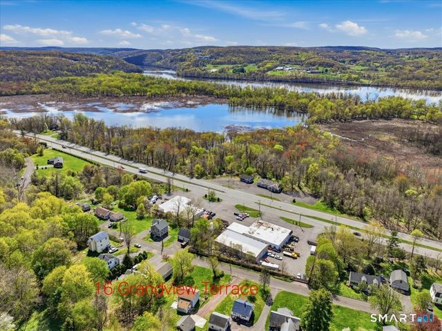 16 Grandview Terrace, Portland, CT 06480