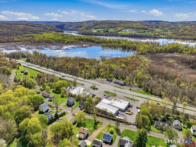 16 Grandview Terrace, Portland, CT 06480