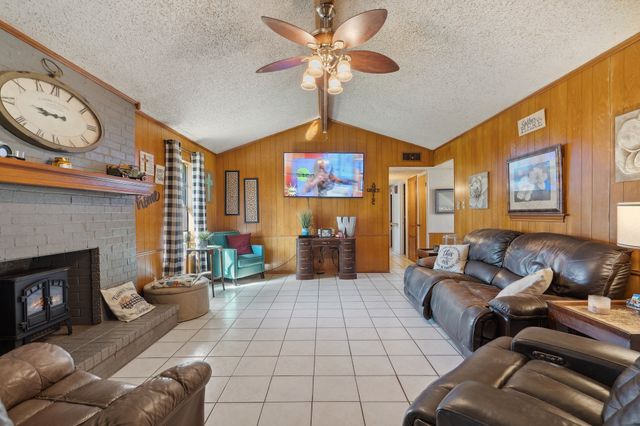 15950 Cherokee Trail, Kemp, TX 75143