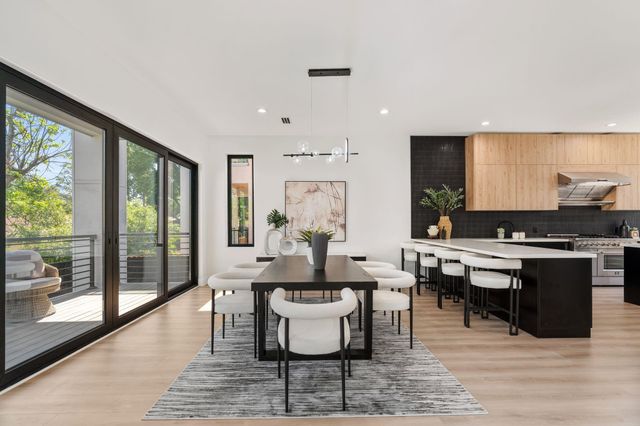 5734 N Braeswood Boulevard, Houston, TX 77096