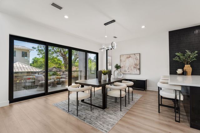 5734 N Braeswood Boulevard, Houston, TX 77096