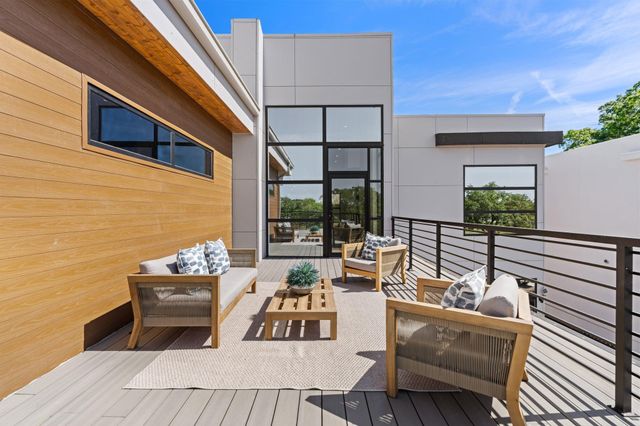 5734 N Braeswood Boulevard, Houston, TX 77096