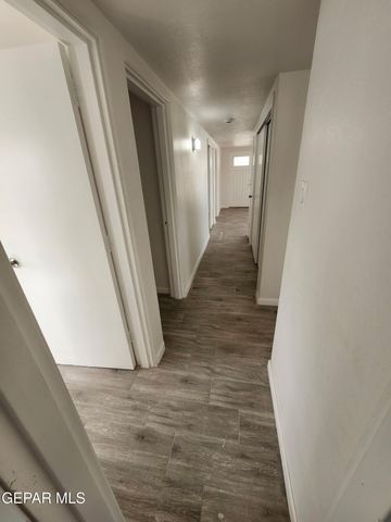 2408 PORTLAND Avenue, El Paso, TX 79930