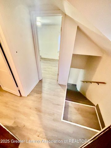 205 Renker Road, Lansing, MI 48917