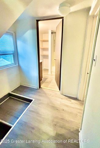 205 Renker Road, Lansing, MI 48917