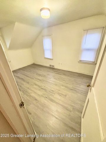 205 Renker Road, Lansing, MI 48917