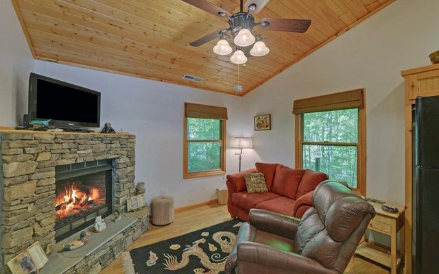 164 Dew Drop Lane, Murphy, NC 28906