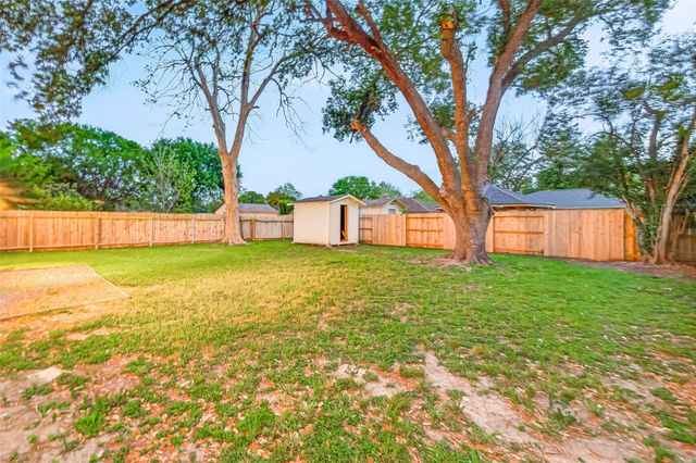 11411 Hornbrook Drive, Houston, TX 77099