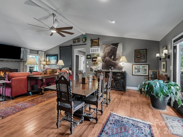 17 Marlwood Court 127, Asheville, NC 28804