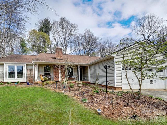 17 Marlwood Court 127, Asheville, NC 28804