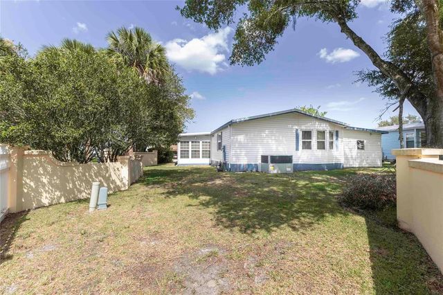 1159 PARADISE DRIVE, Lady Lake, FL 32159