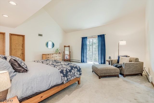 15 Mountain Spring Dr, Sparta Twp., NJ 07871