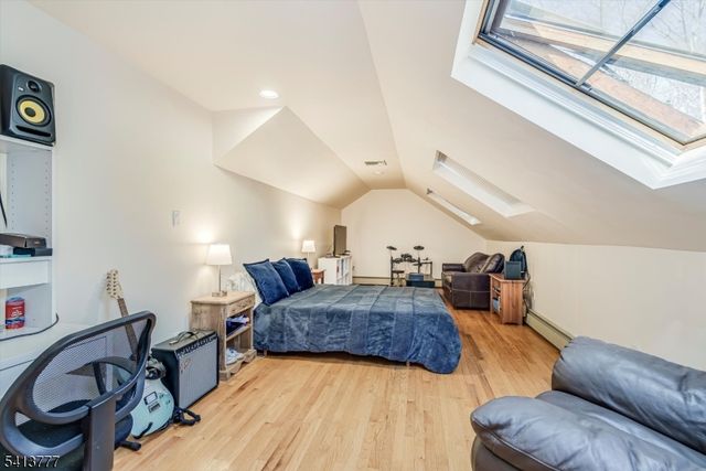 15 Mountain Spring Dr, Sparta Twp., NJ 07871