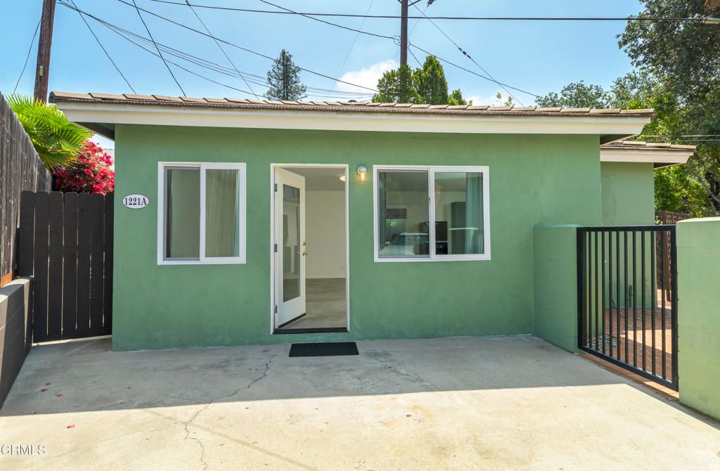 1221 A Fernside Drive, La Canada Flintridge, CA 91011