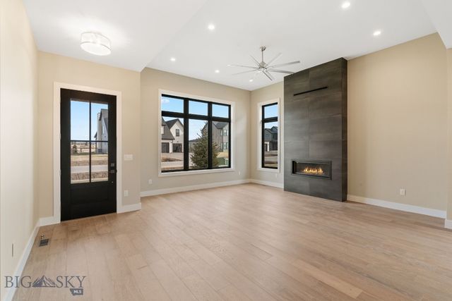 123 Creekbank Loop, Bozeman, MT 59718