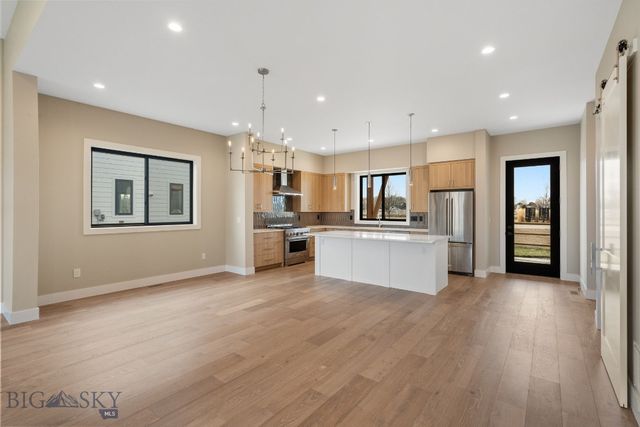 123 Creekbank Loop, Bozeman, MT 59718