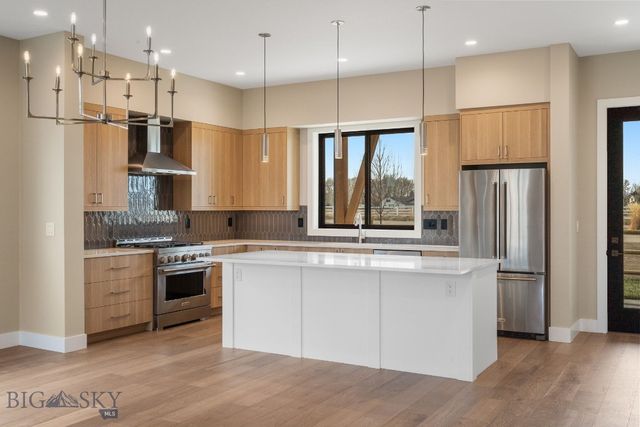 123 Creekbank Loop, Bozeman, MT 59718