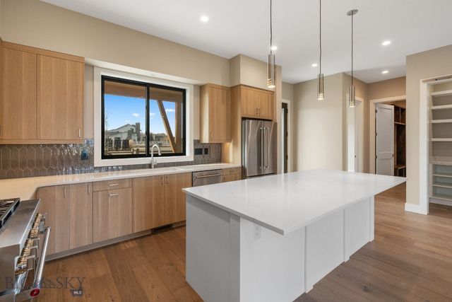 123 Creekbank Loop, Bozeman, MT 59718