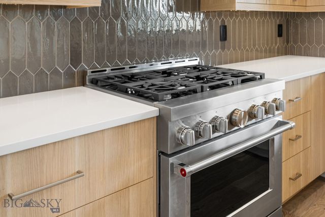 123 Creekbank Loop, Bozeman, MT 59718