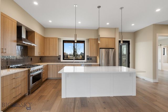 123 Creekbank Loop, Bozeman, MT 59718