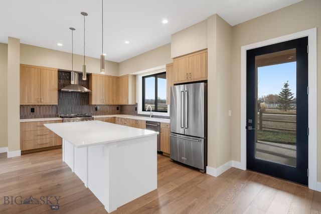 123 Creekbank Loop, Bozeman, MT 59718