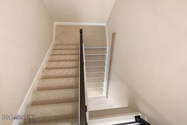 123 Creekbank Loop, Bozeman, MT 59718