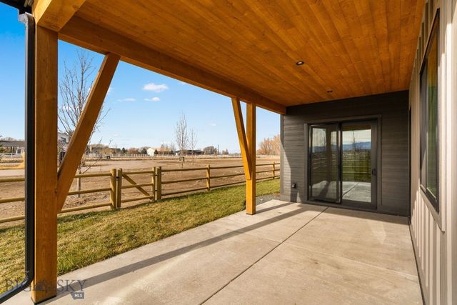 123 Creekbank Loop, Bozeman, MT 59718