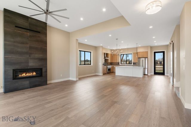 123 Creekbank Loop, Bozeman, MT 59718