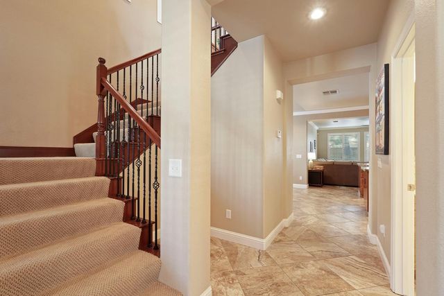 2246 Katzakian Way, Lodi, CA 95242