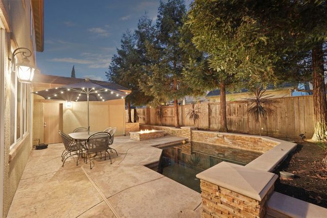 2246 Katzakian Way, Lodi, CA 95242