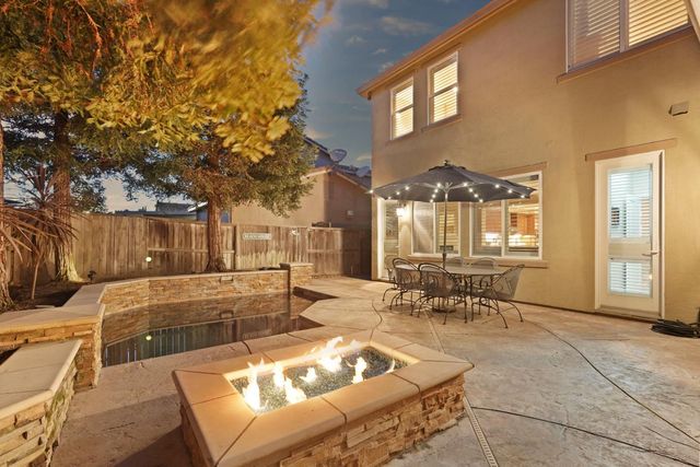 2246 Katzakian Way, Lodi, CA 95242