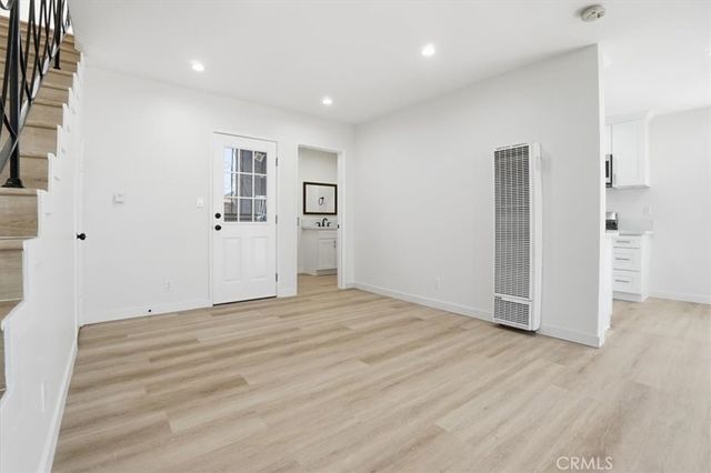 224 W 107th, Los Angeles, CA 90003