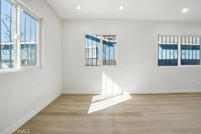 224 W 107th, Los Angeles, CA 90003