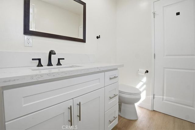 224 W 107th, Los Angeles, CA 90003