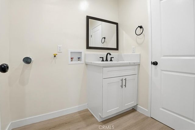 224 W 107th, Los Angeles, CA 90003