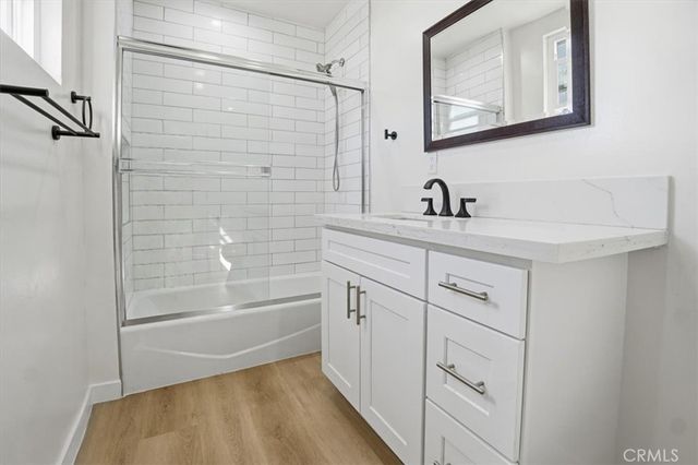 224 W 107th, Los Angeles, CA 90003