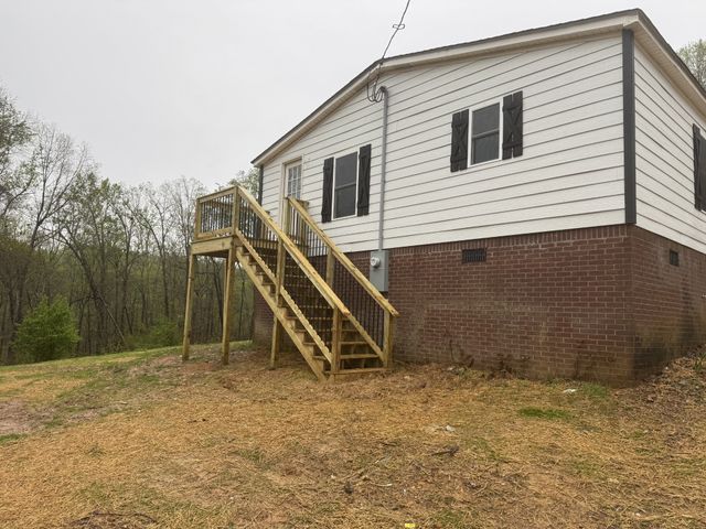 444 Dogwood Dr, Erin, TN 37061