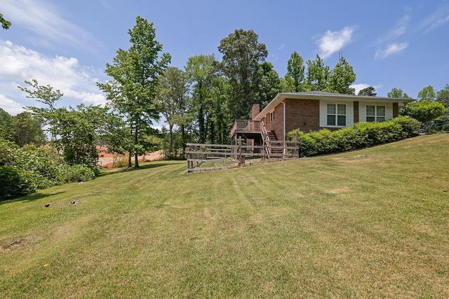 2525 Holtzclaw Road, Cumming, GA 30041