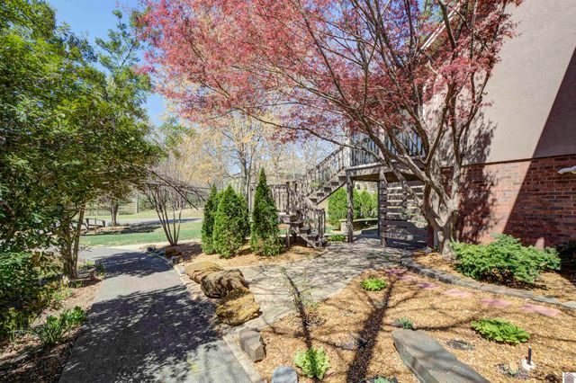 237 Lake Pointe Drive .16, Paducah, KY 42003