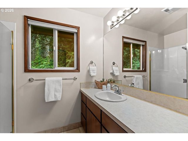 482 Se 26TH Ave, Hillsboro, OR 97123