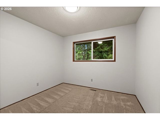 482 Se 26TH Ave, Hillsboro, OR 97123