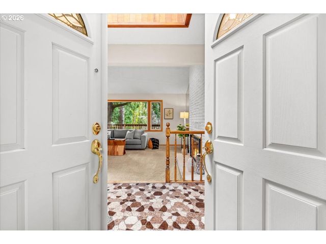 482 Se 26TH Ave, Hillsboro, OR 97123