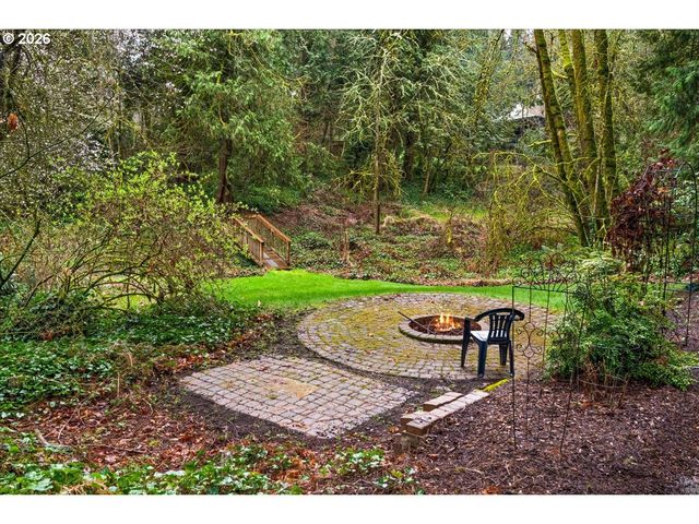 482 Se 26TH Ave, Hillsboro, OR 97123