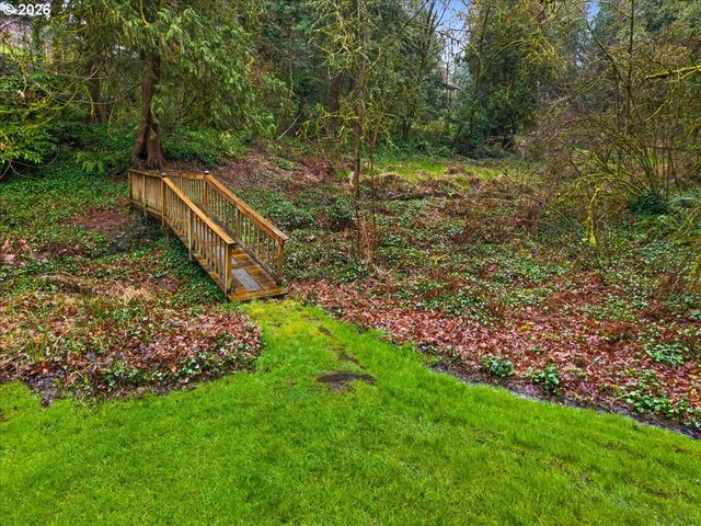 482 Se 26TH Ave, Hillsboro, OR 97123