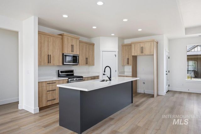 1516 Tule Dr., Twin Falls, ID 83301
