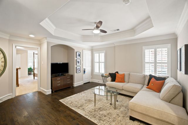 5147 Miller Avenue, Dallas, TX 75206